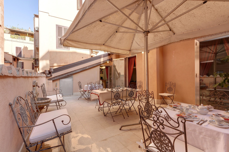 Others 5, LM Suite Spagna, Roma
