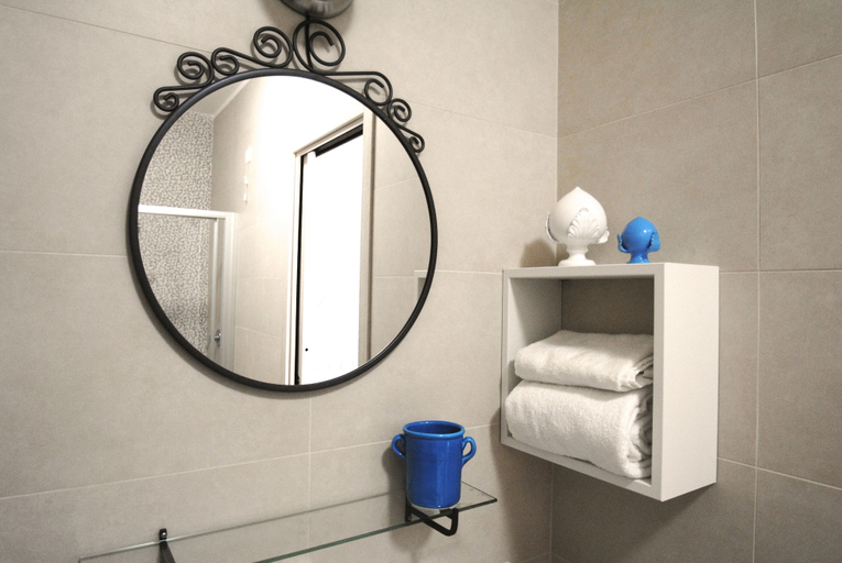 Bathroom 5, B&B Puglia Vista Mare, Bari