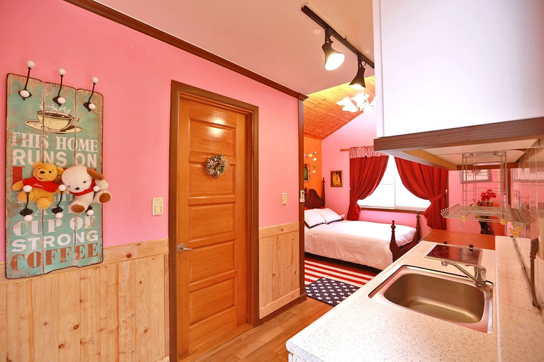 Bedroom 2, Green Castle Pension, Pyeongchang