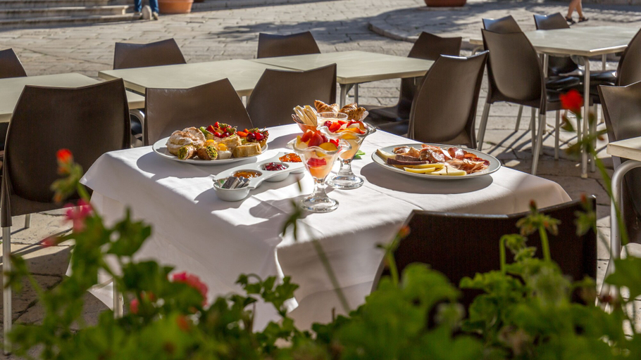 Food & Drinks 5, Scicli Albergo Diffuso, Ragusa