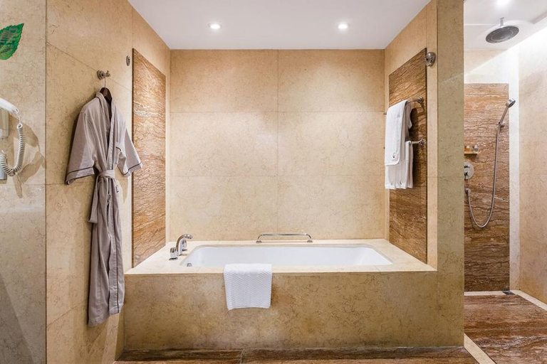 Bathroom 5, Good International Hotel, Guangzhou