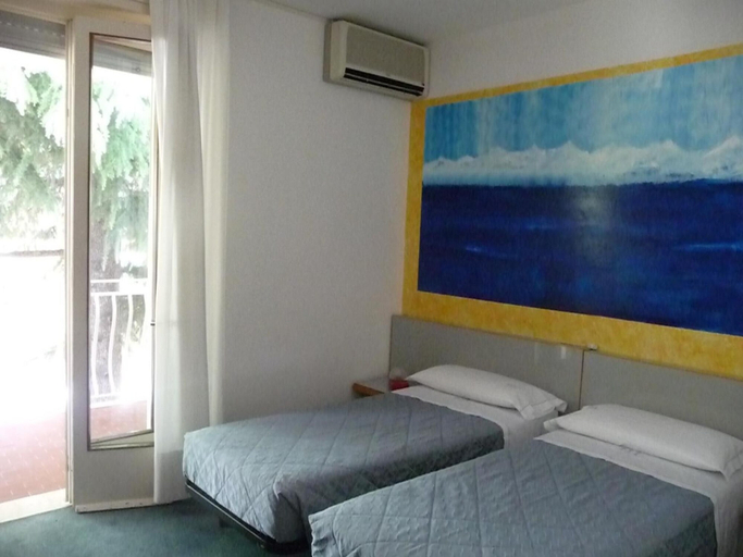 Bedroom 4, Hotel Luna, Brescia