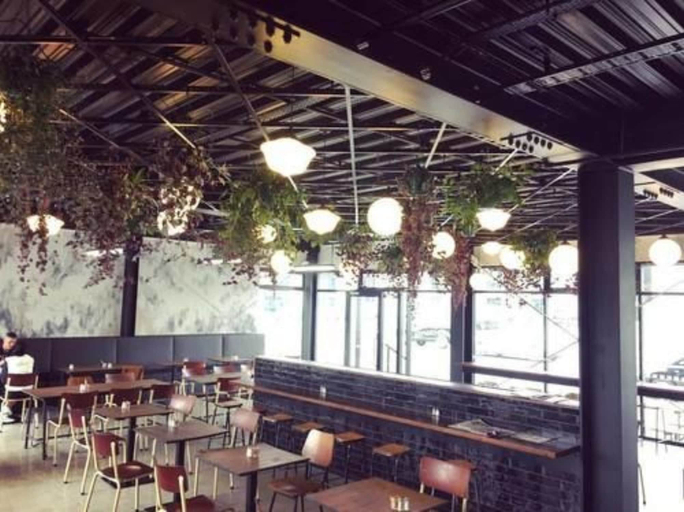 Food & Drinks 5, Southwark Hotel & Apartments, Christchurch