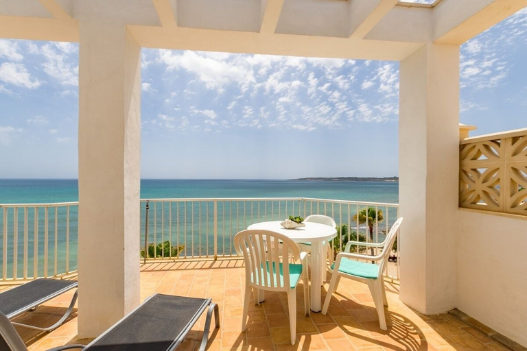 Others 5, Apartments Vives, Baleares