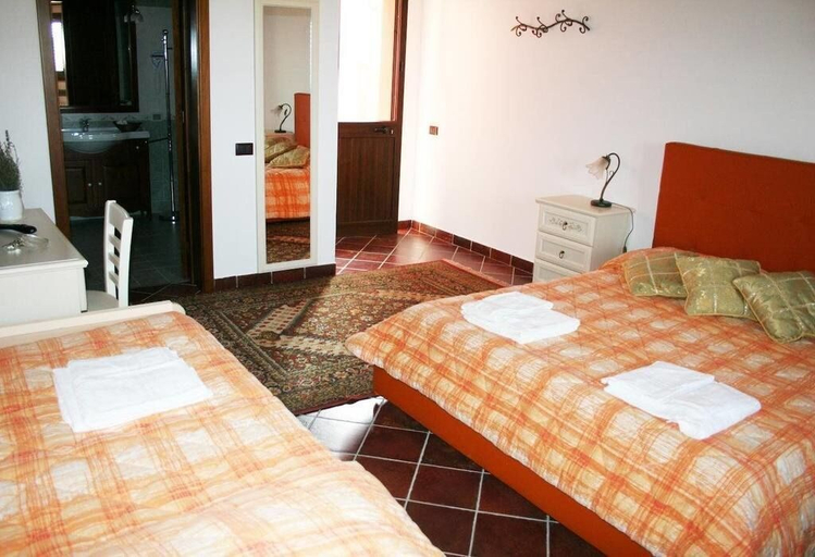 Bedroom 5, B&B Baglio degli Ulivi, Trapani