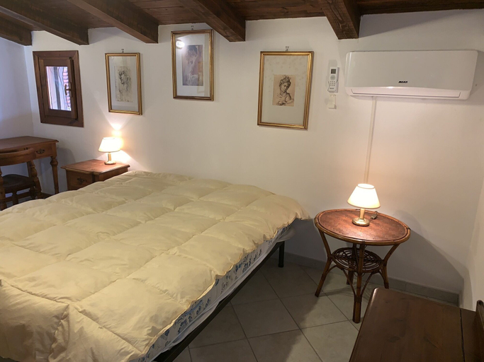 Room 2, Appartamento I Gerani 3 San Teodoro Centro, Nuoro