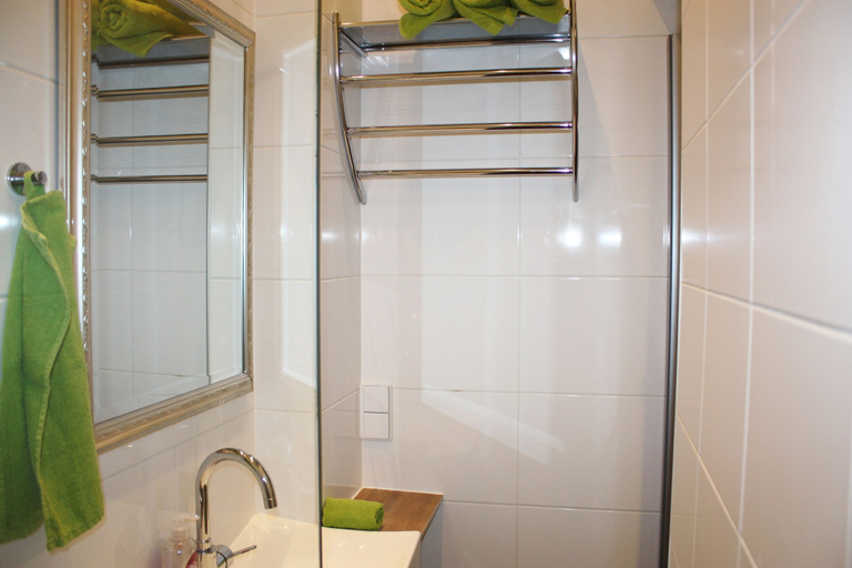 Bathroom 4, GoVienna Belvedere Apartment, Wien