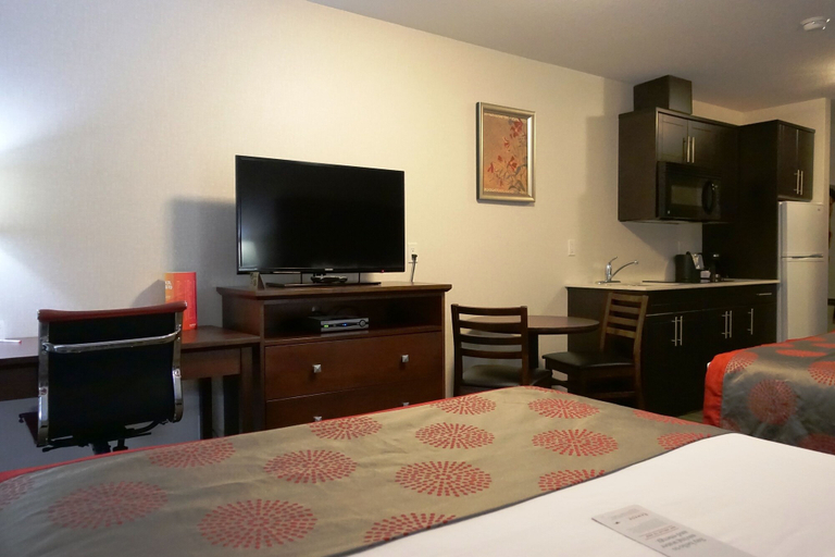 Bedroom 4, Ramada by Wyndham Moose Jaw, Division No. 7