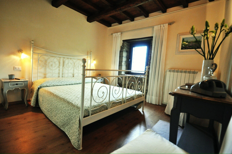 Bedroom 4, Podere Pontepietra, Viterbo