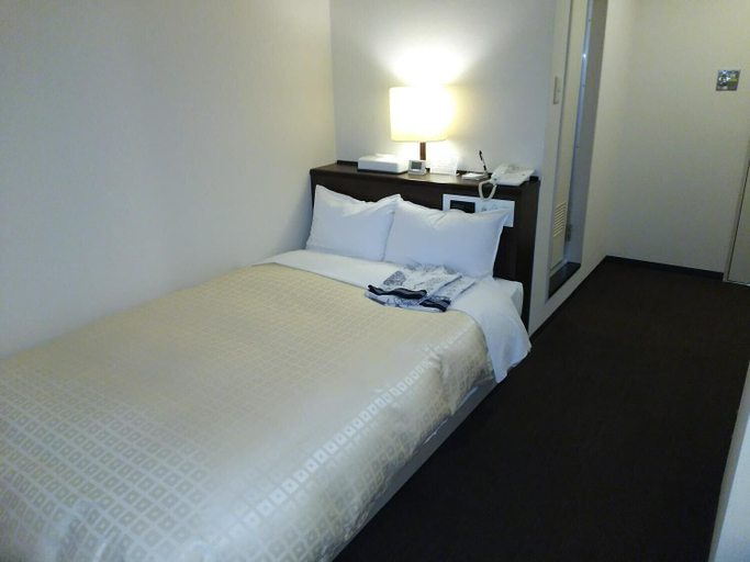 Bedroom 3, Hirosaki Grand Hotel, Hirosaki