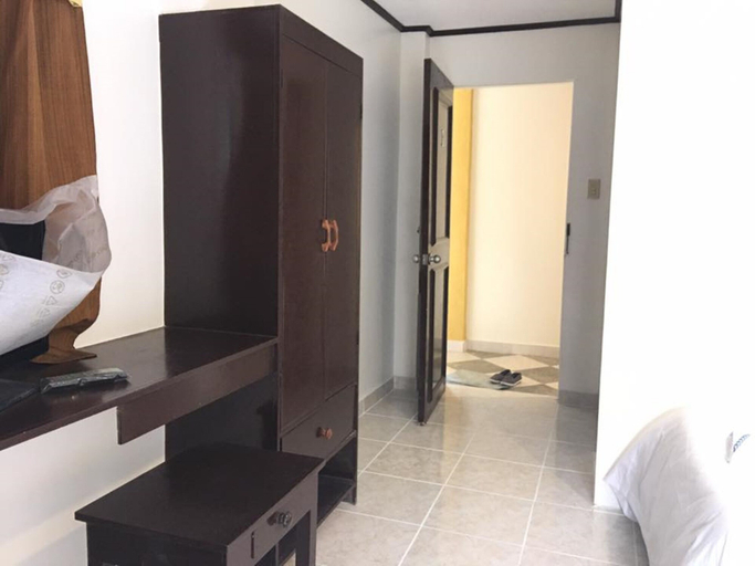 Others 4, AV Seven Resort, Malay