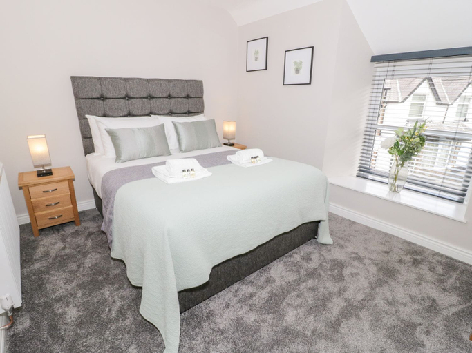 Bedroom 3, The Blue Lion, Denbighshire