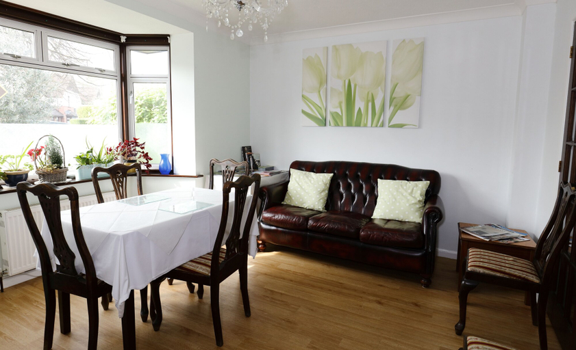 Others 5, Aylesbray Lodge, Cambridgeshire