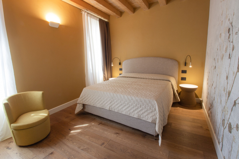 Bedroom 4, Locanda delle Mercanzie, Brescia