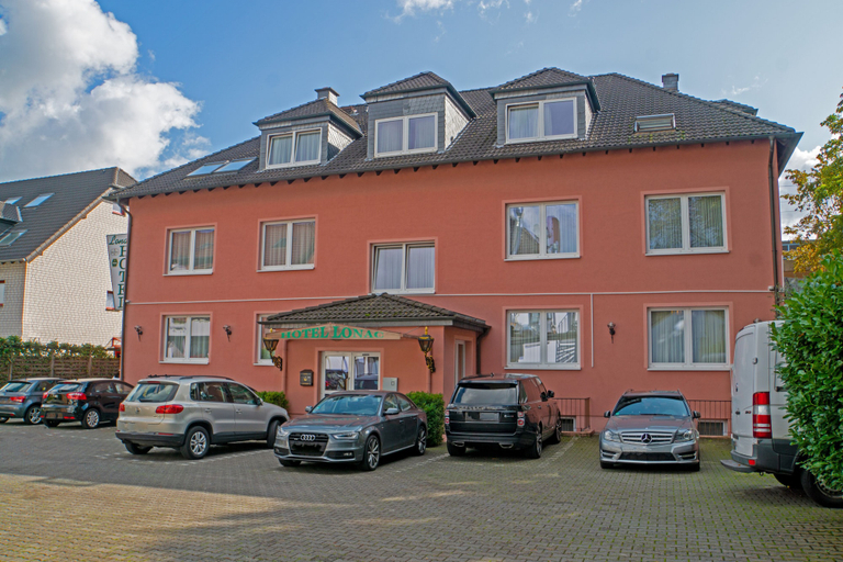 Exterior & Views, Hotel Lonac, Duisburg