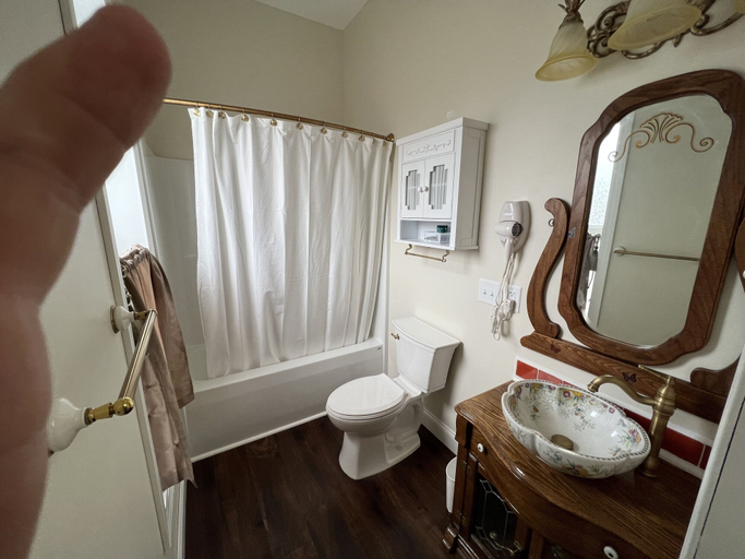Bathroom 5, Holland Farmhouse Inn B & B, Ottawa