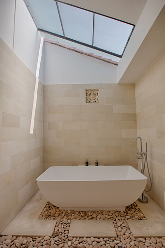Bathroom 3, Villa Arus, Badung