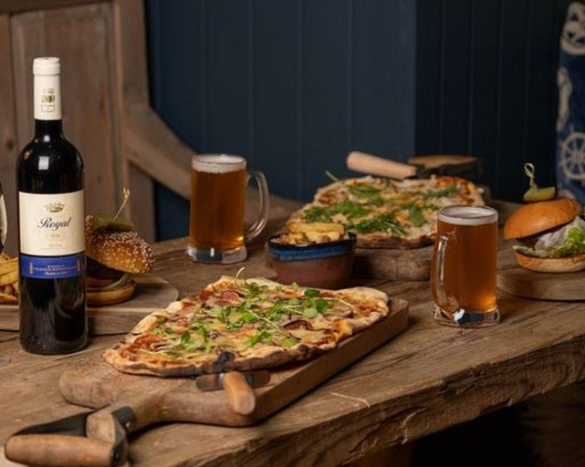 Food & Drinks 5, Ben Nevis, Perthshire and Kinross