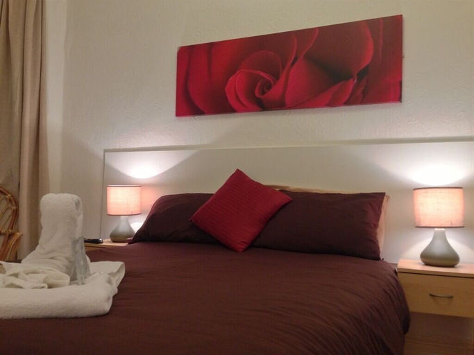 Bedroom 3, Wilsons Hotel - Blackpool Tower View, Blackpool
