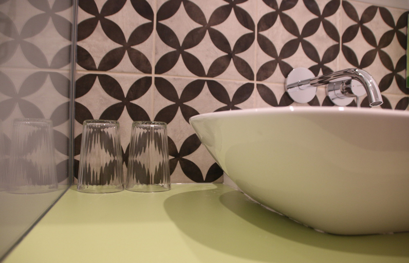 Bathroom 5, Hotel Am Torturm, Kitzingen