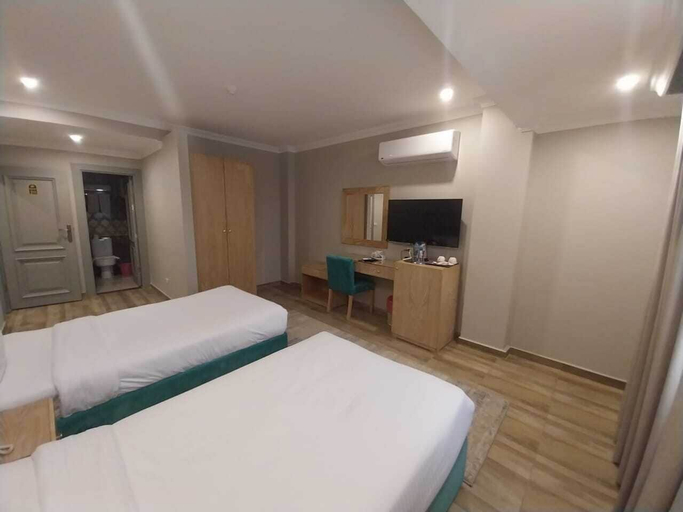 Bedroom 4, Mamlouk Pyramids Hotel, Al-Ahram