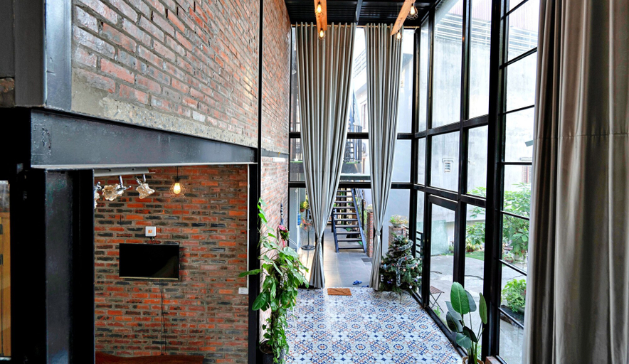 Others 5, Private Room in Halong City Center - HANZ Almor2, Hạ Long