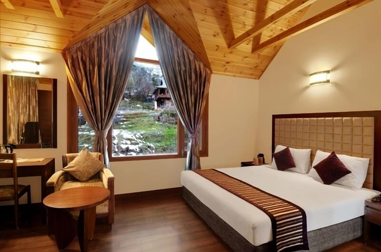 Bedroom 3, Shingar Regency, Kullu