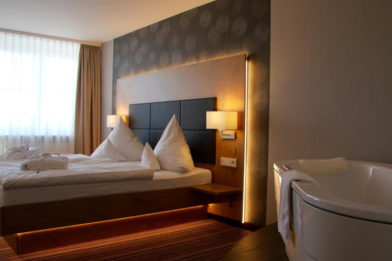 Bedroom 3, Hotel Tannhof, Breisgau-Hochschwarzwald