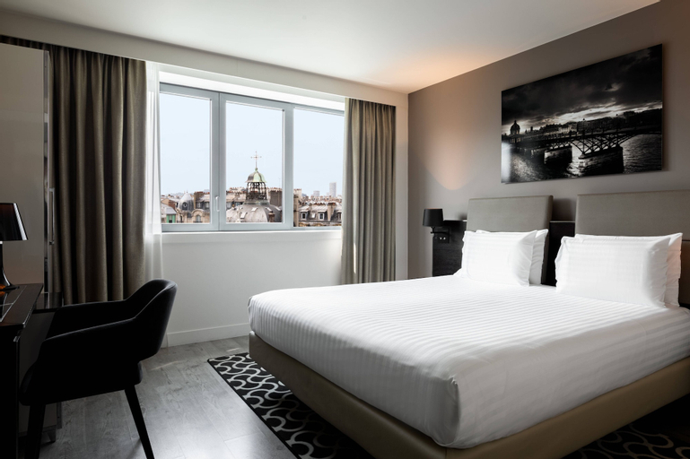 Bedroom 22