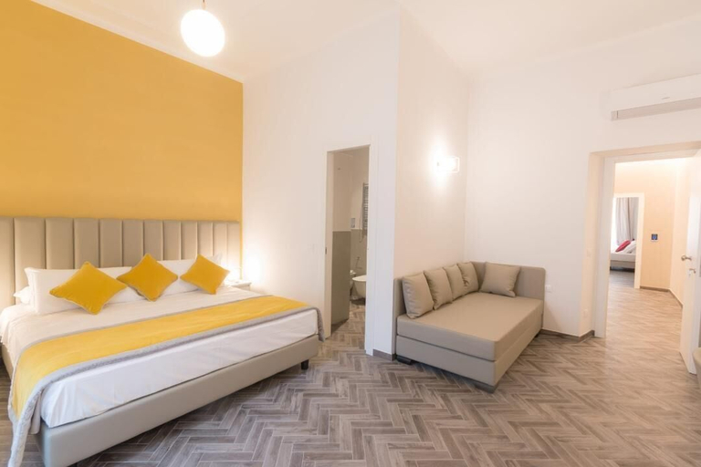 Bedroom 2, Frattina FF, Roma