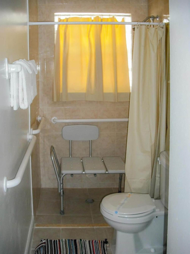 Bathroom 3, Richard's Motel Extended Stay, Broward