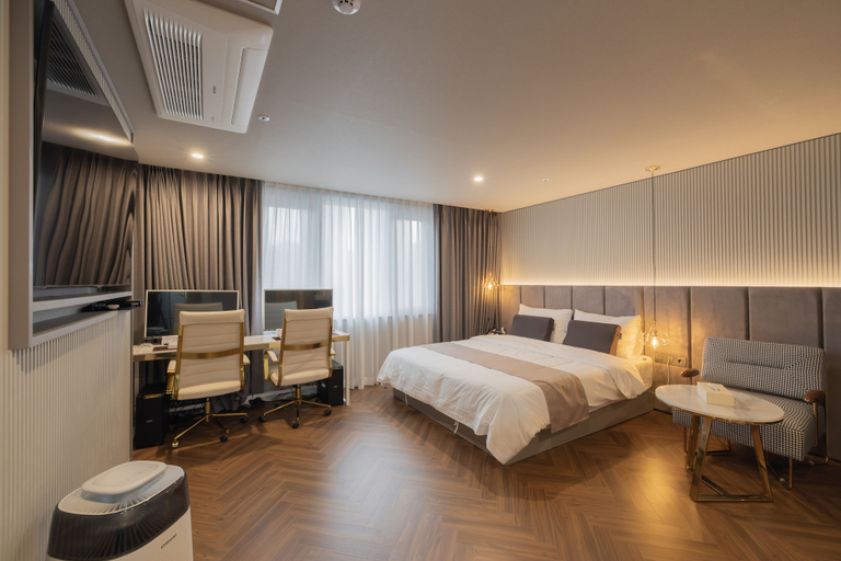 Bedroom 4, DongRae Denbasta Hotel, Dongnae