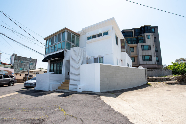 Exterior & Views 1, Moon's Stay, Jeju