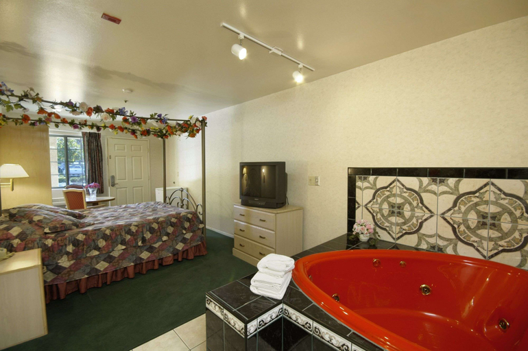 Others 5, Days Inn by Wyndham Riverside Tyler Mall, Riverside