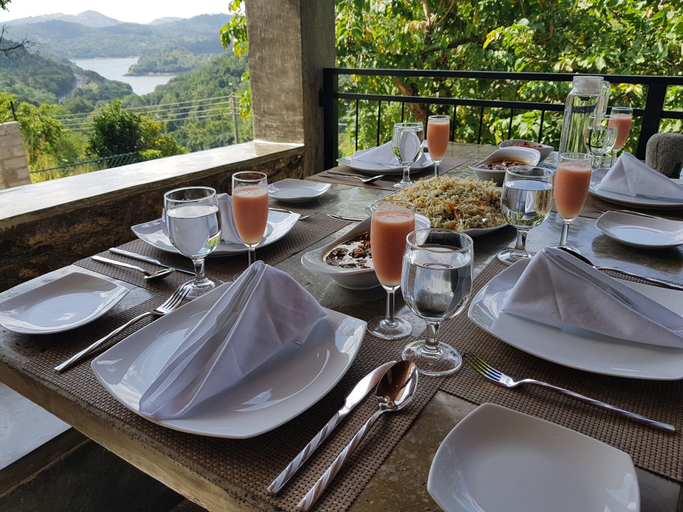 Food & Drinks 5, Kandy Victoria Eco Resort, Pathahewaheta