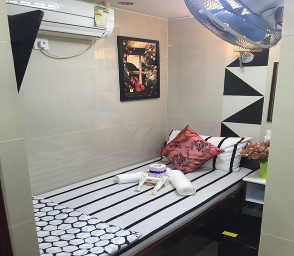 Others 5, Skycity Hostel, Kowloon