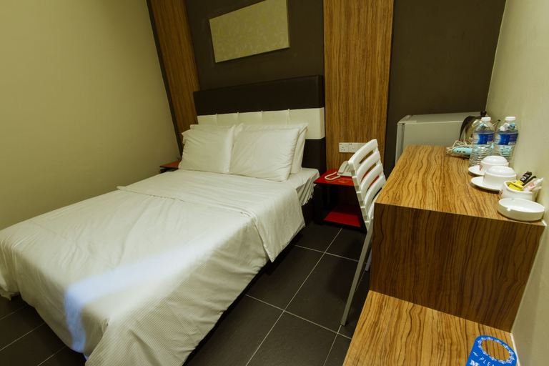 Bedroom 5, JS Hotel, Johor Bahru