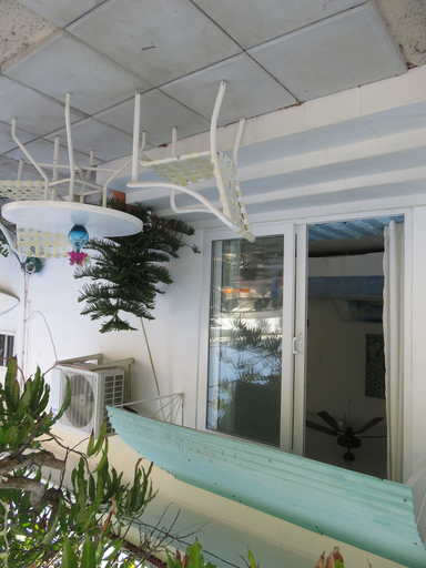 Others 4, Beach Front Room