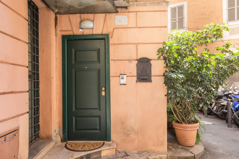 Exterior & Views, Pantheon Miracle Suite, Rome