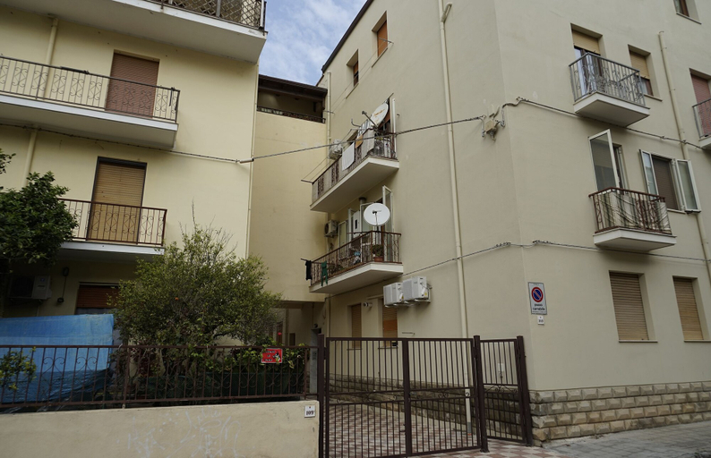 Exterior & Views 2, Casa Patella, Sassari