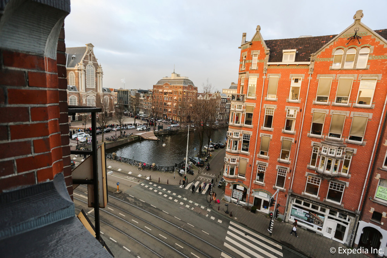 Others 5, Nadia, Amsterdam