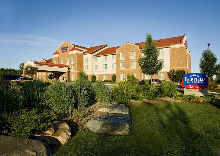 Exterior & Views 2, Fairfield Inn & Suites by Marriott Wausau, Marathon