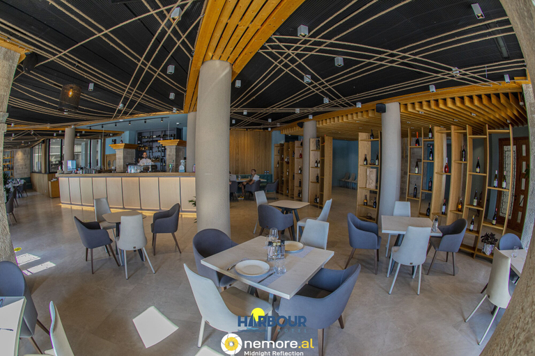 Food & Drinks 5, Harbour Hotel, Sarandës