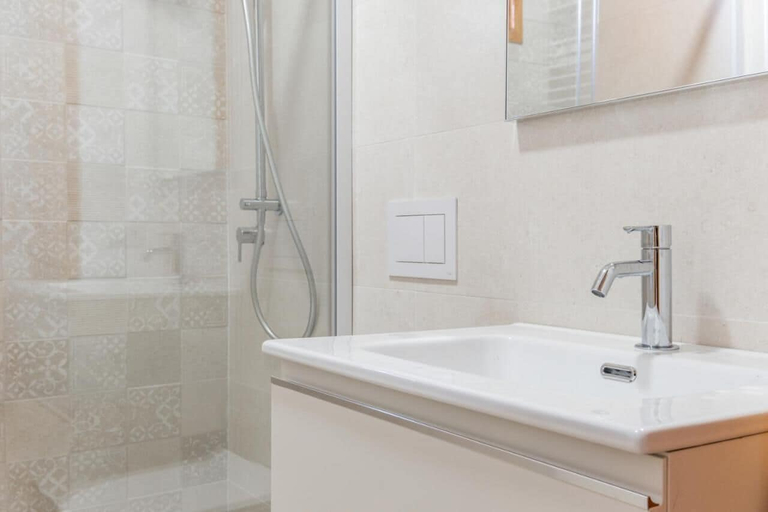Bathroom 4, Trullo Bella Vista With Patio & Parking, Bari