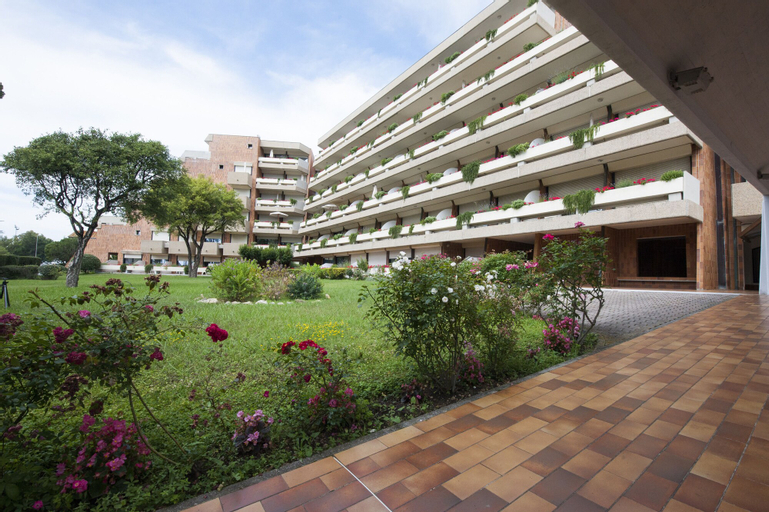 Exterior & Views 2, Suites Marilia Apartments, Livorno