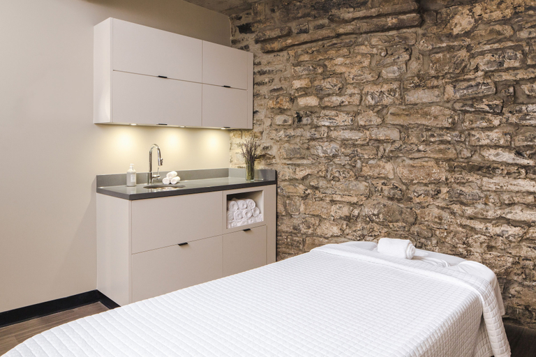 Bedroom 4, Hotel William Gray, Montréal