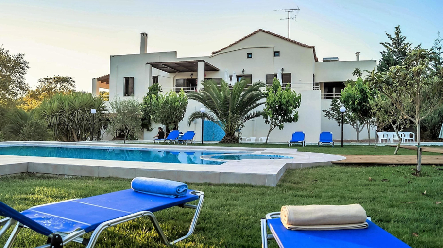 Sport & Beauty 1, Nostos, Crete