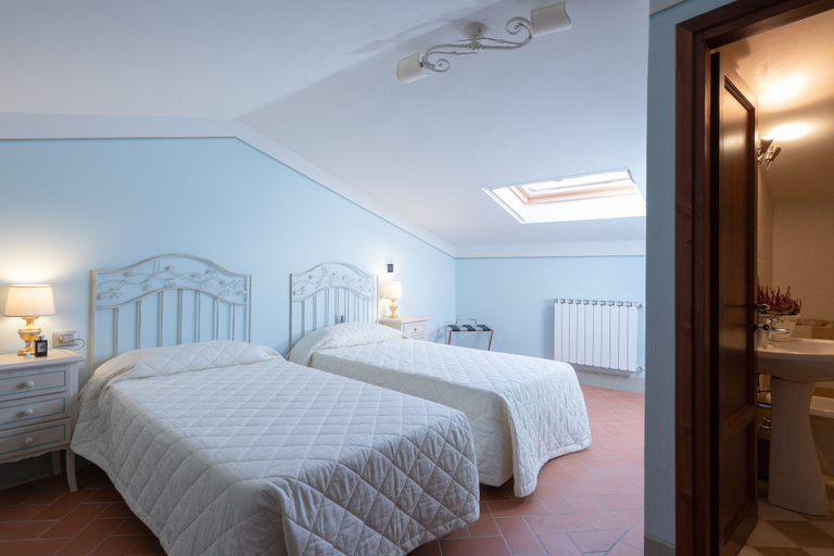 Bedroom 2, Villa dei Marchesi, Florence