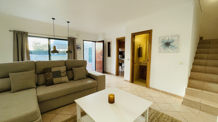 Others 5, Gil CIP, Albufeira