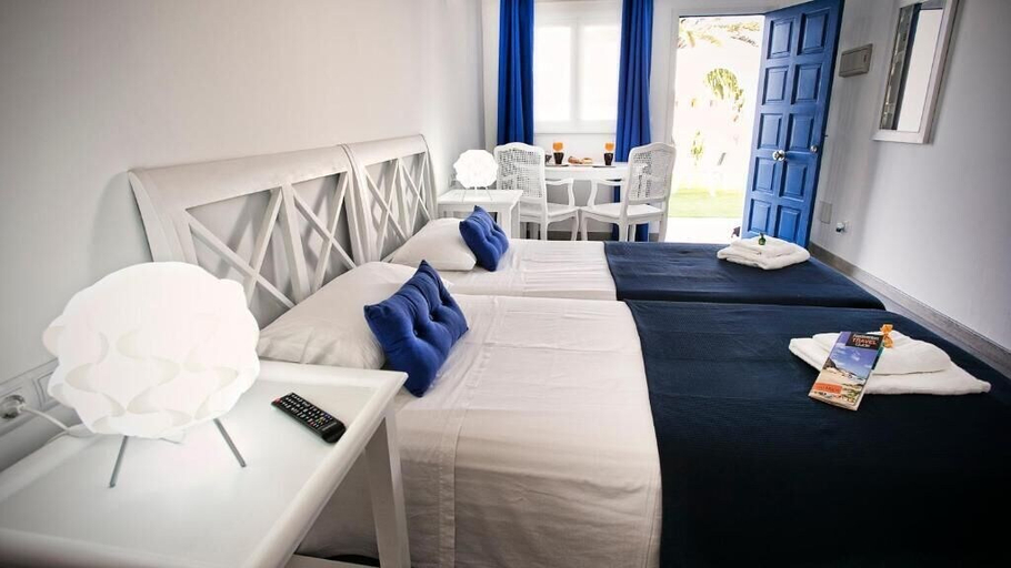 Bedroom 2, Corralejo Lodge, Las Palmas